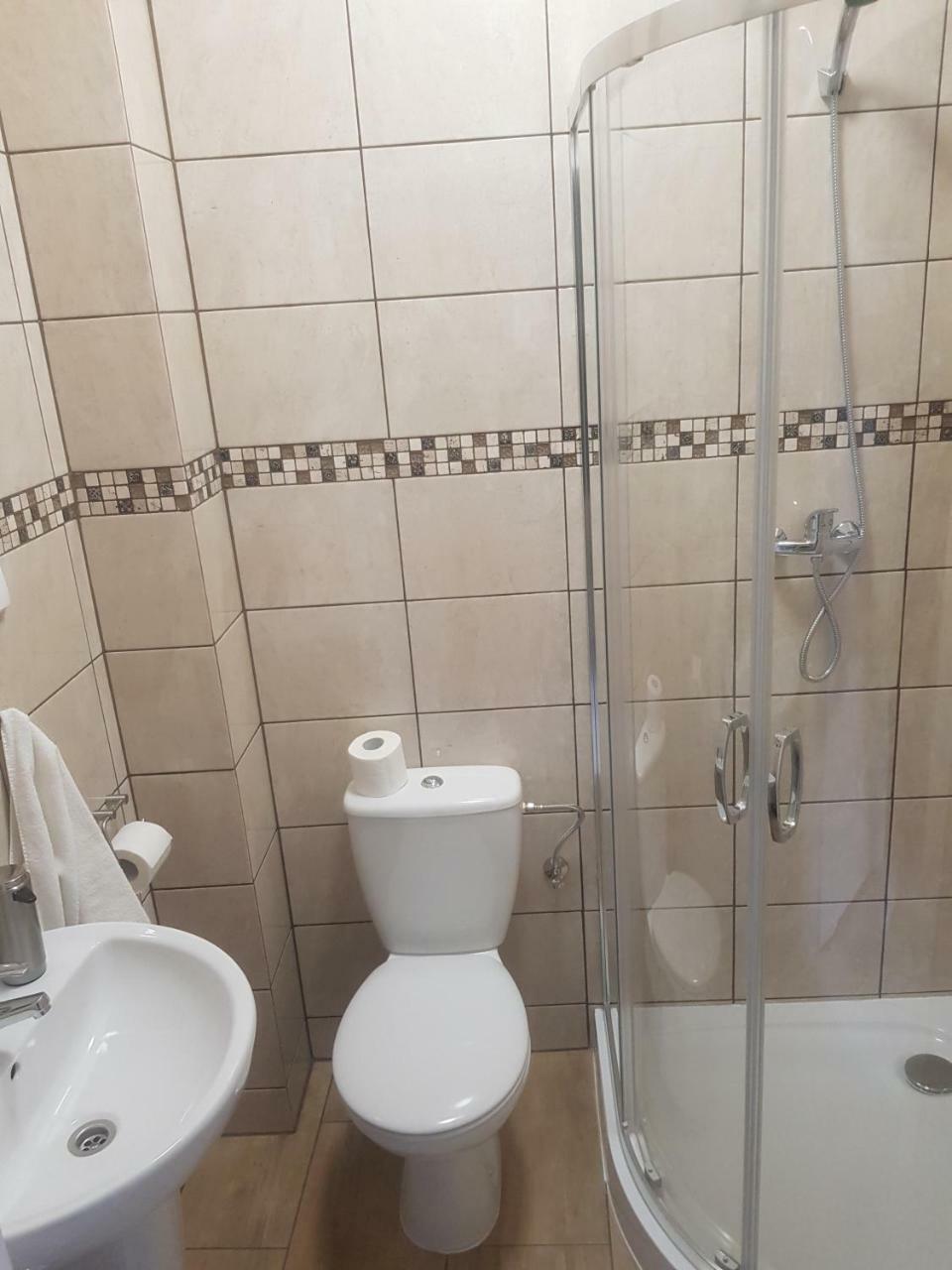 M&M Spanie Leszno Kültér fotó